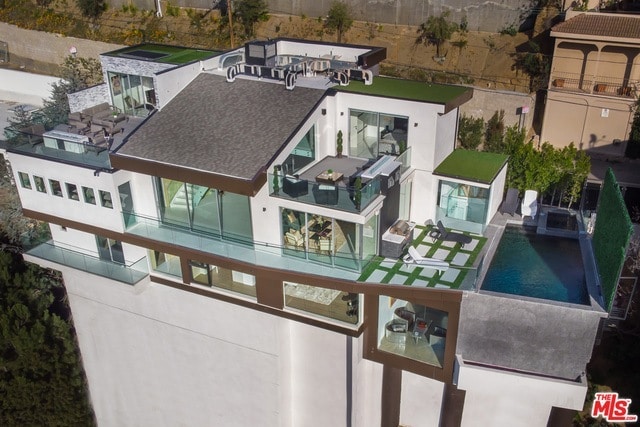 Foto del edificio - 1623 Viewmont Dr