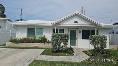 Building Photo - 4573 NW 16th Way