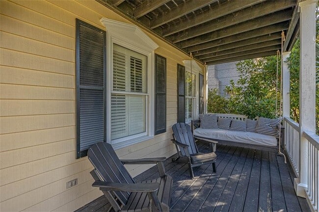 Building Photo - 122 Rosemont St