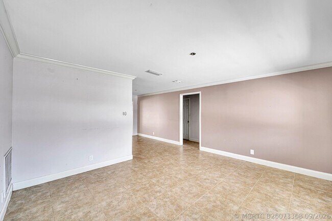 Foto del edificio - 7255 NW 8th Ct