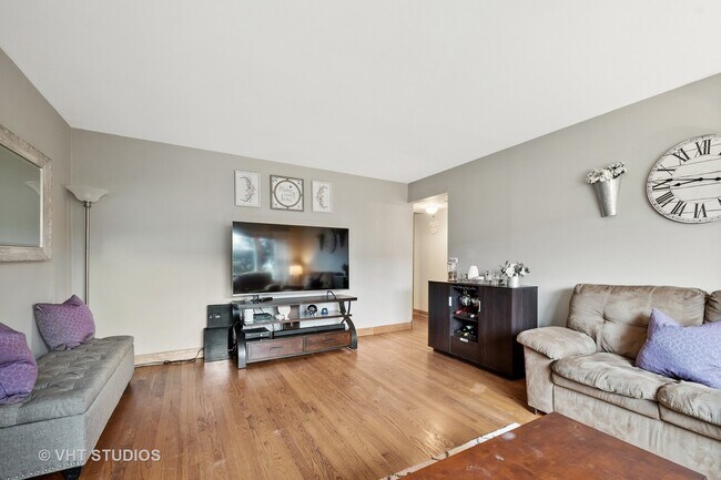 Foto del edificio - 235 Johnson St