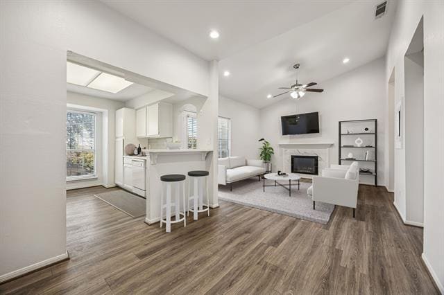 Building Photo - 8600 Coppertowne Ln