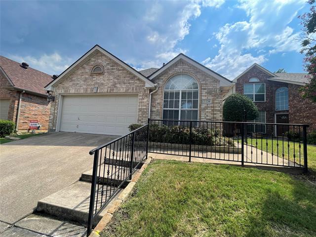 Foto principal - 2220 Wembley Wood Ln