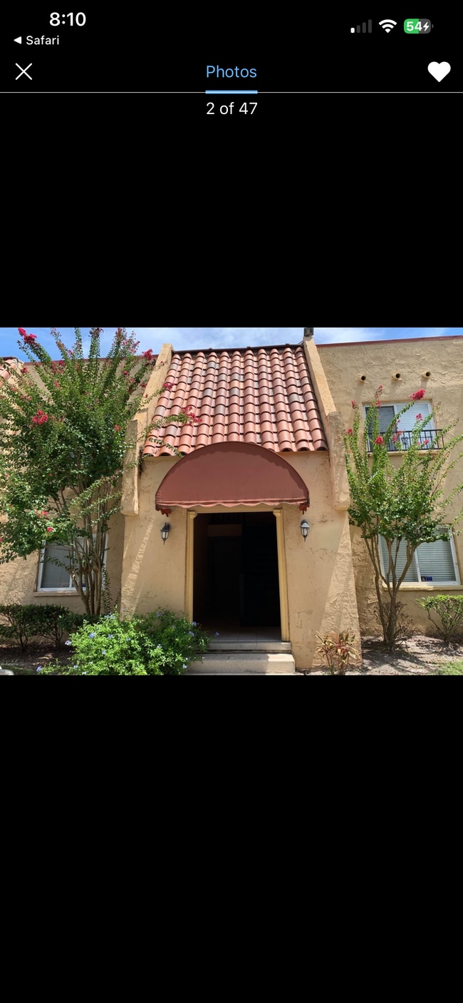 Building Photo - 6551 La Mirada Dr W