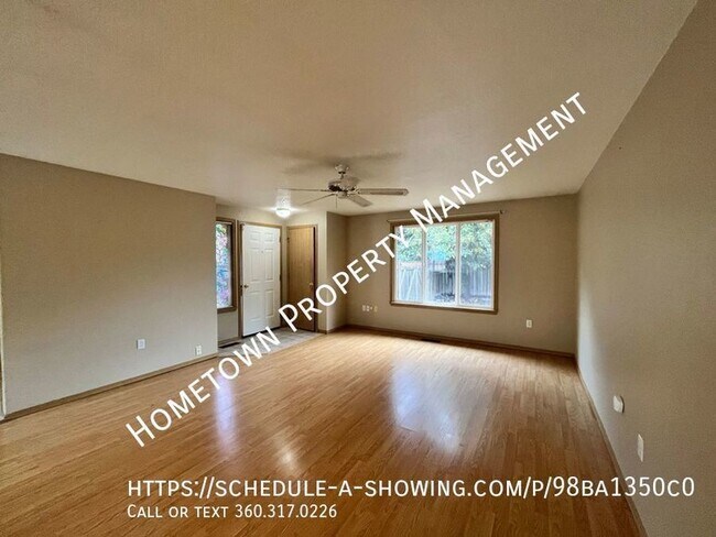 Foto del edificio - Conveniently Located 3 Bedroom 2 Bath Ramb...