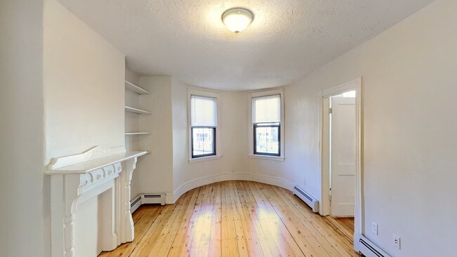 Building Photo - 31 Wigglesworth St