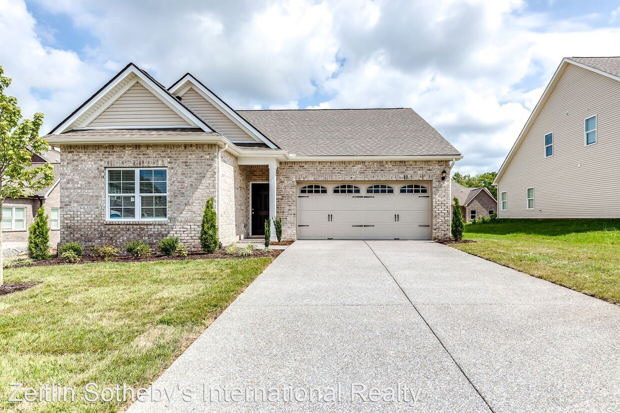 Foto principal - 3 br, 2.5 bath House - 1024 Hillbrook Drive