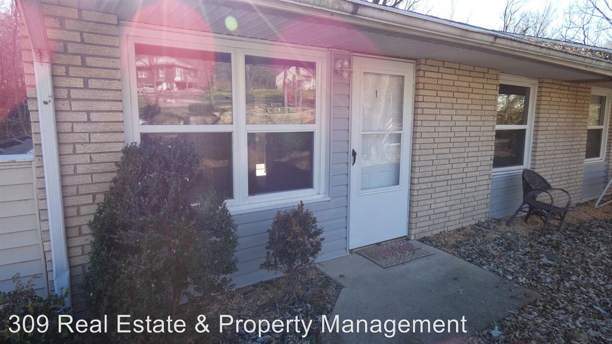 Foto principal - 148 Maywood Ave