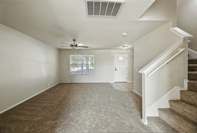 Foto del edificio - 3933 Brook Hollow Dr