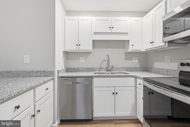 Building Photo - 2691 Goldmiller Rd