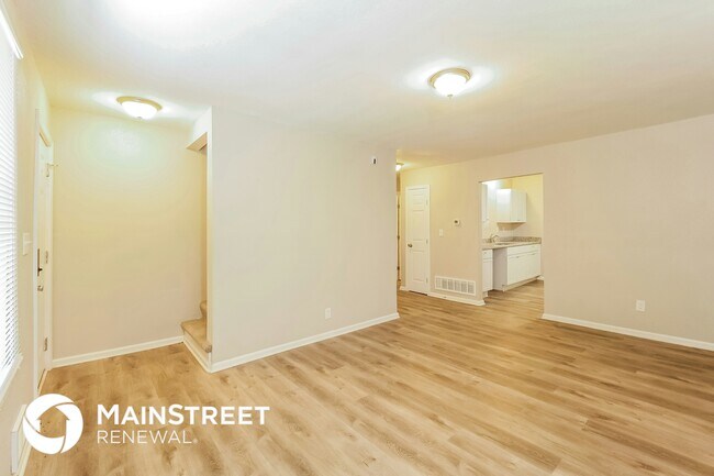 Foto del edificio - 2411 E 77th St