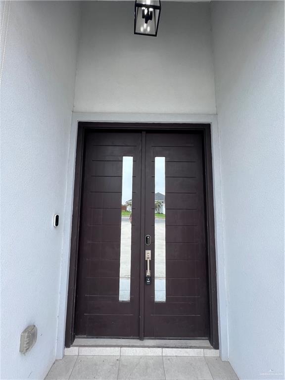 Foto del edificio - 6000 N Dodger St