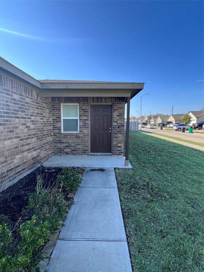 Foto del edificio - 25727 Pannier Pl