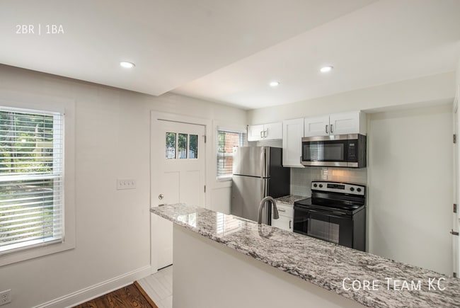 Foto del edificio - 5044 Baltimore Ave