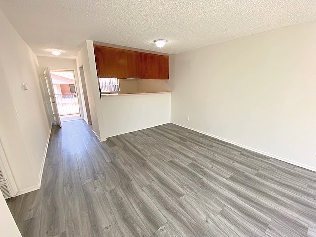 Foto del edificio - 819 Redondo Ave