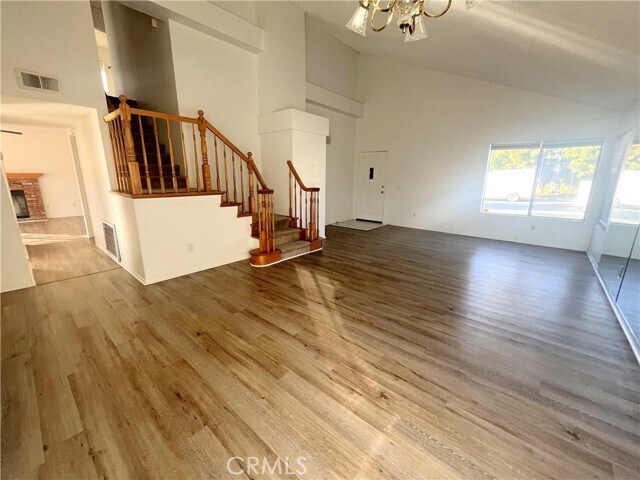 Foto del edificio - 34759 Lockwood Dr