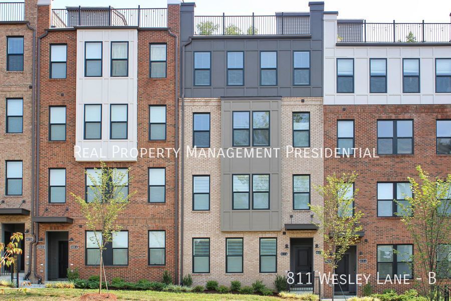 Foto principal - 811 Wesley Ln
