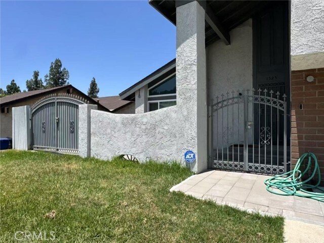Foto del edificio - 1525 Meadow Glen Rd