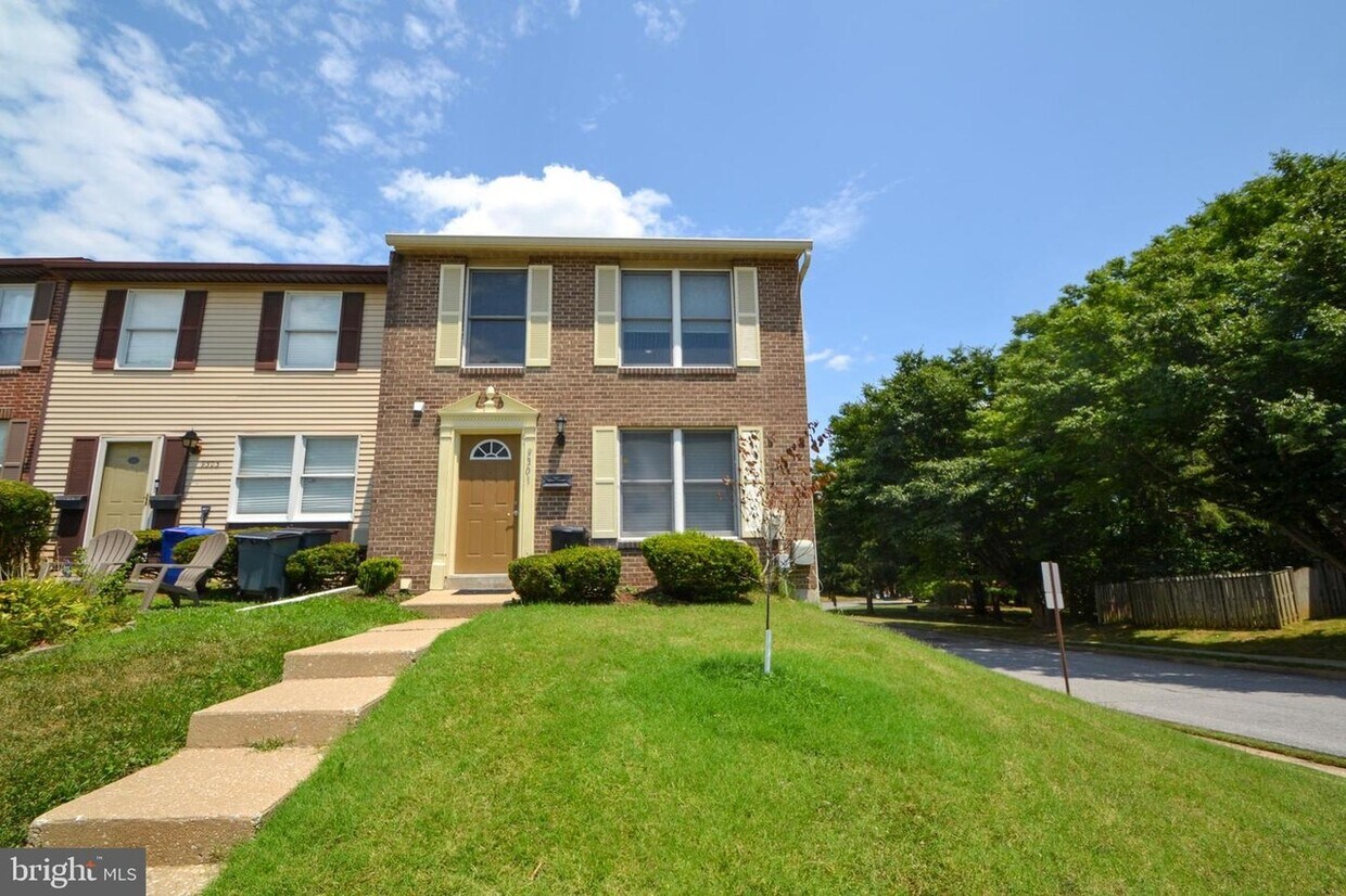Primary Photo - 9301 Countess Dr