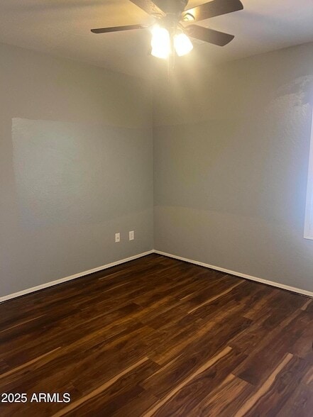 Building Photo - 35282 N Shorthorn Trail