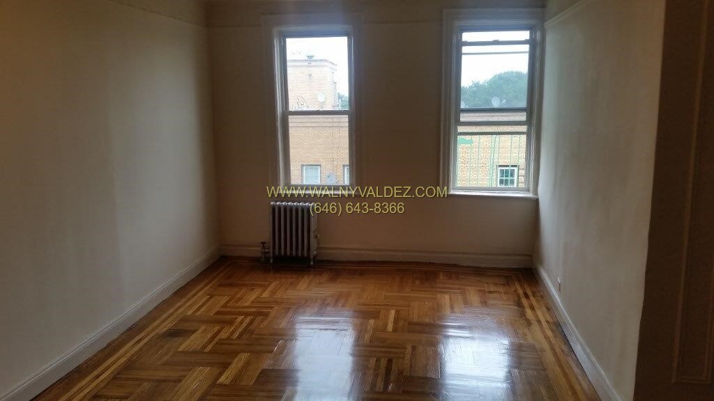 Primary Photo - 1504 Sheridan Ave