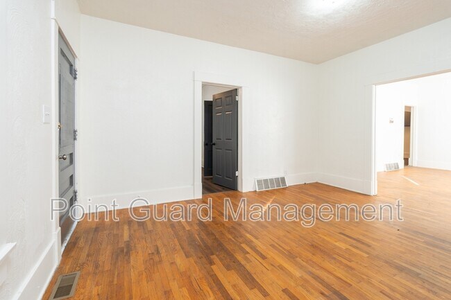 Building Photo - 1430 S Wichita St