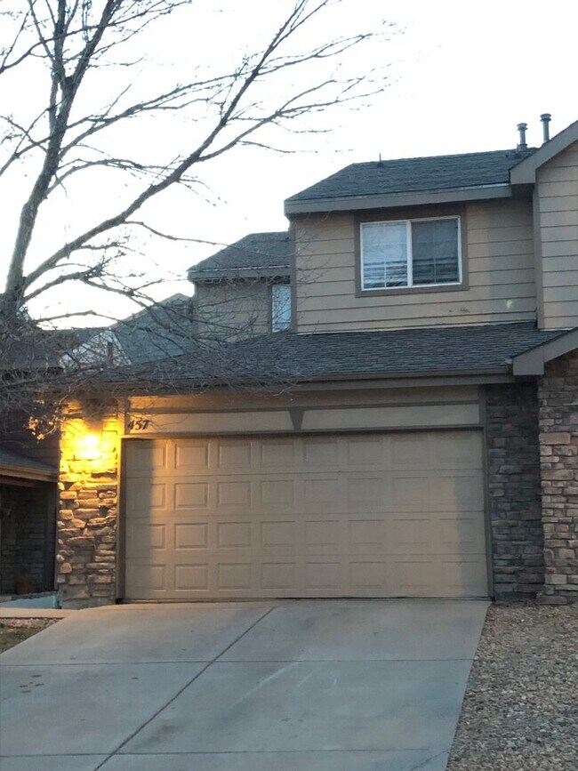 Photo - Lovely Townhome in Thornton