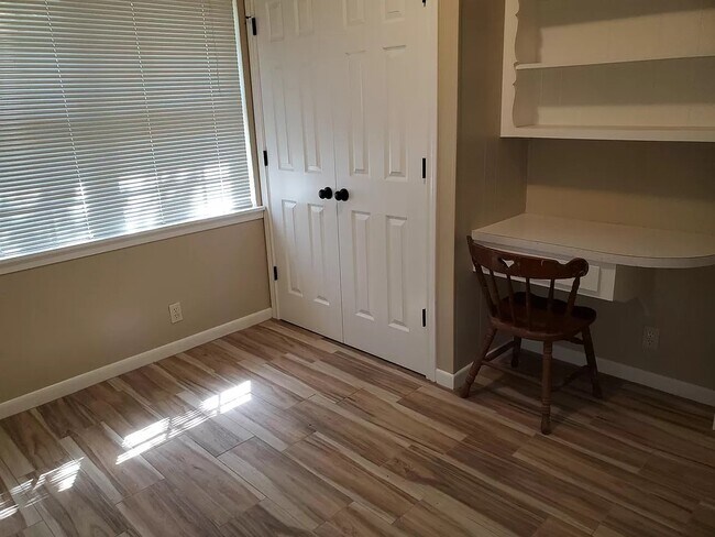 Building Photo - 3801 Nichols Dr