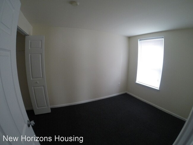 Building Photo - 419-429 S 48th St