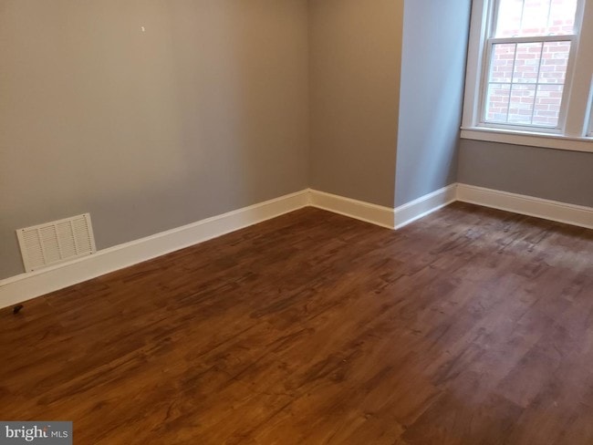 Building Photo - 41675 Fenwick St