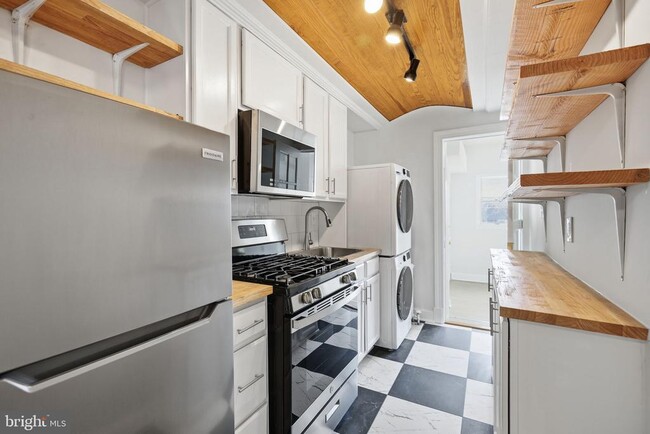 Foto del edificio - 4026 9th St NE