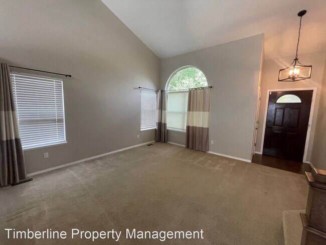 Foto del edificio - 4 br, 3.5 bath House - 6220 Soaring Dr