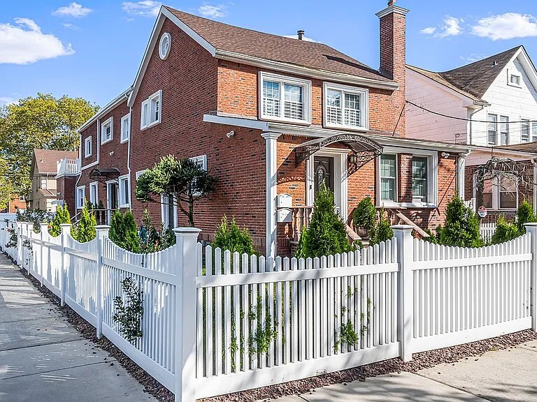 Foto principal - 116-01-116221 221st St