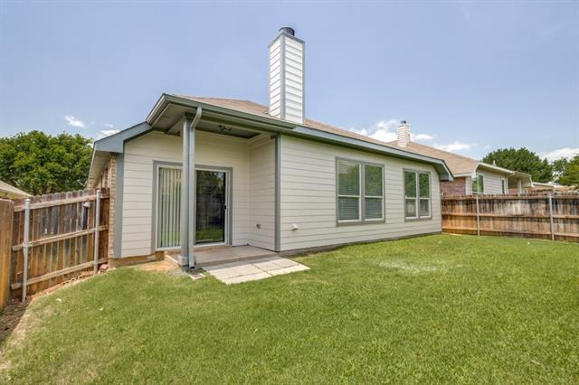 Foto del edificio - 3820 Denridge Ln