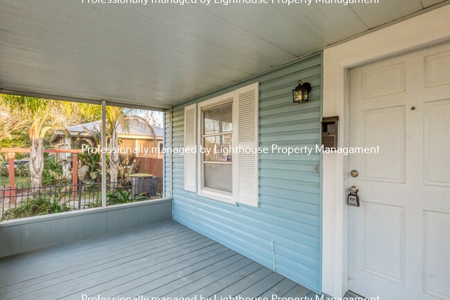 Building Photo - 5016 Palmer Ave