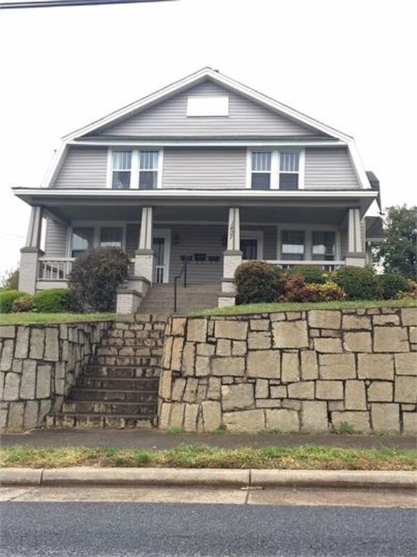 Foto principal - 1407 E North St