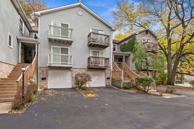 Foto del edificio - 103 N Bennett St