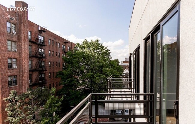 Foto del edificio - 1610 New York Ave
