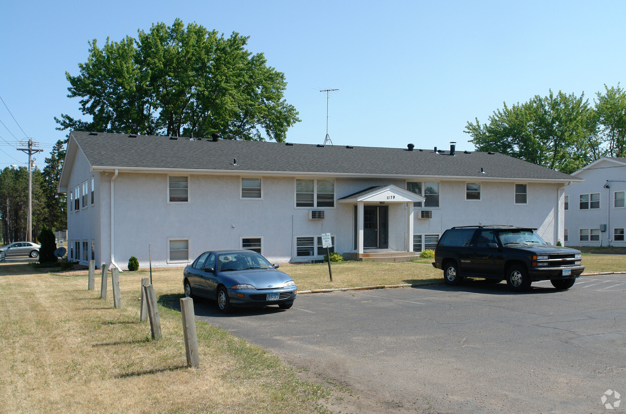 Building Photo - School Place Apartments