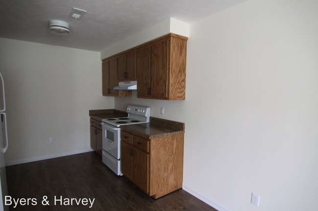Building Photo - 912 Martin St