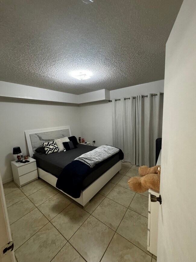 Foto del edificio - 19740 SW 103rd Ct