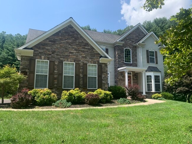Building Photo - 9804 Anvil Ct