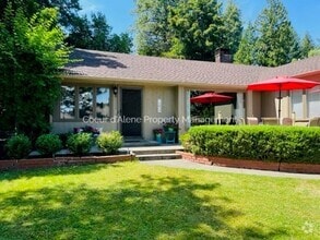 Building Photo - 10201 N Gibson Rd
