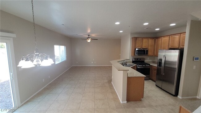 Building Photo - 6216 Joaquin Hills Ct