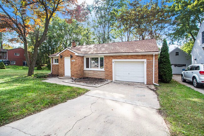 Foto del edificio - 392 Firwood St