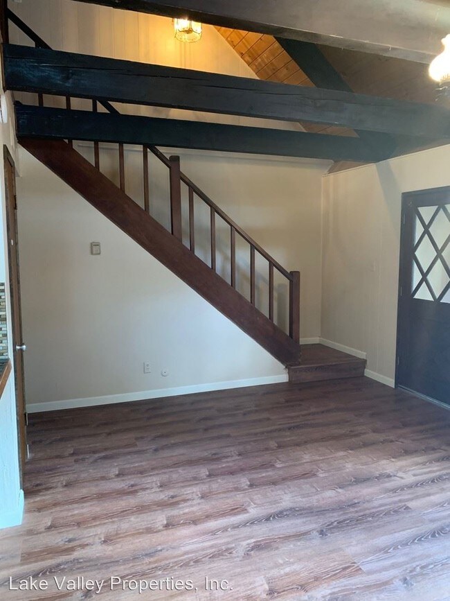 Building Photo - 3 br, 2 bath House - 615 Shoshone St.