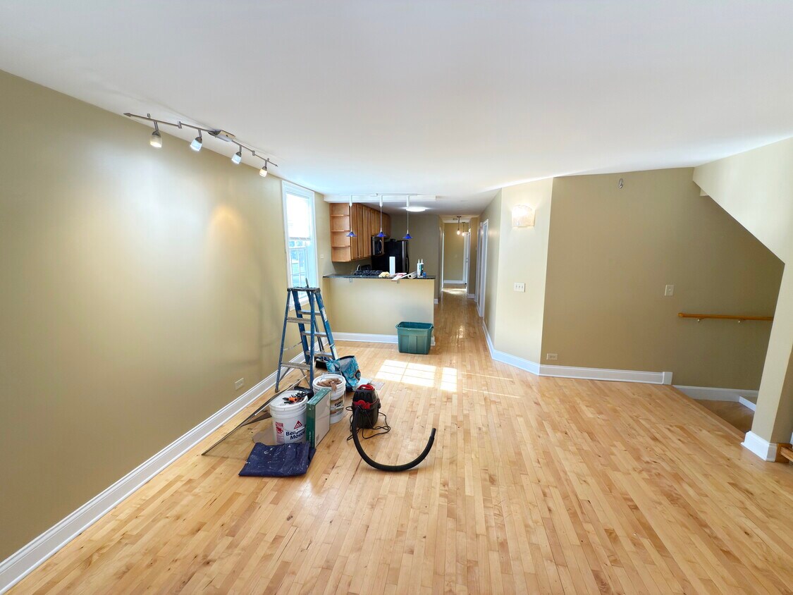 Foto principal - 1059 W Fry St