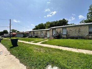 Building Photo - 1503 Mulford St