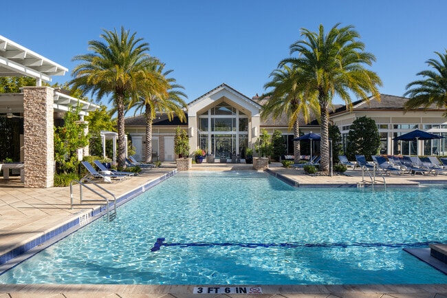 Building Photo - Horizon at Wiregrass Ranch
