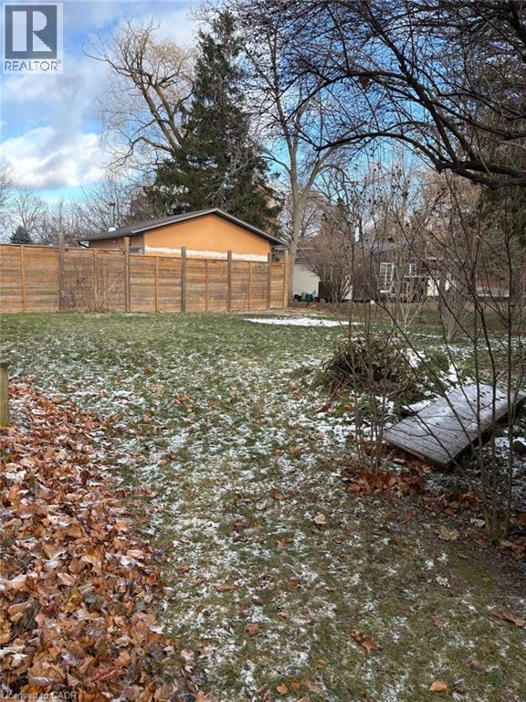 Building Photo - 312 Grantham Ave